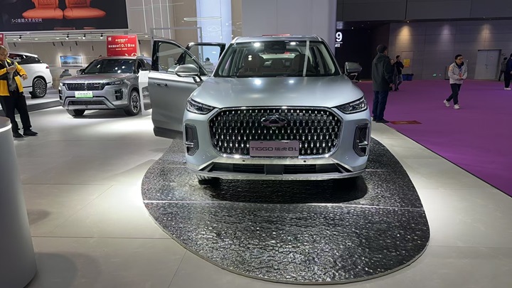 Chery Tiggo 8L